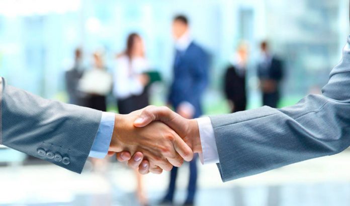 Getway e Systax firmam parceria visando setor supermercadista